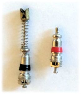 Datei:Schrader valve cores.jpg